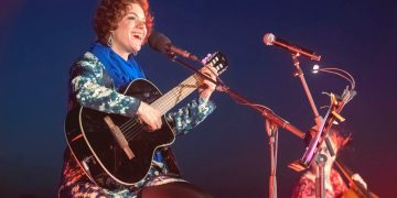 Η Ρόδος γιόρτασε την Ευρωπαϊκή Ημέρα Θάλασσας με συναυλία της σπουδαίας ερμηνεύτριας Ανδριάνας Μπάμπαλη, στον Φάρο του Αγίου Νικολάου