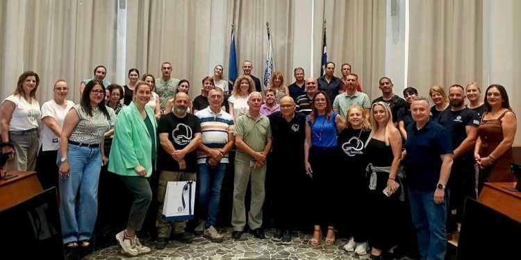 Ο Δήμος Ρόδου διοργάνωσε με επιτυχία δωρεάν σεμινάριο Πρώτων Βοηθειών στο Δημαρχείο